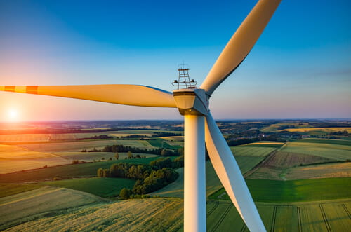 Economisez l'énergie de votre entreprise : Energie éolienne - Luminus B2B.