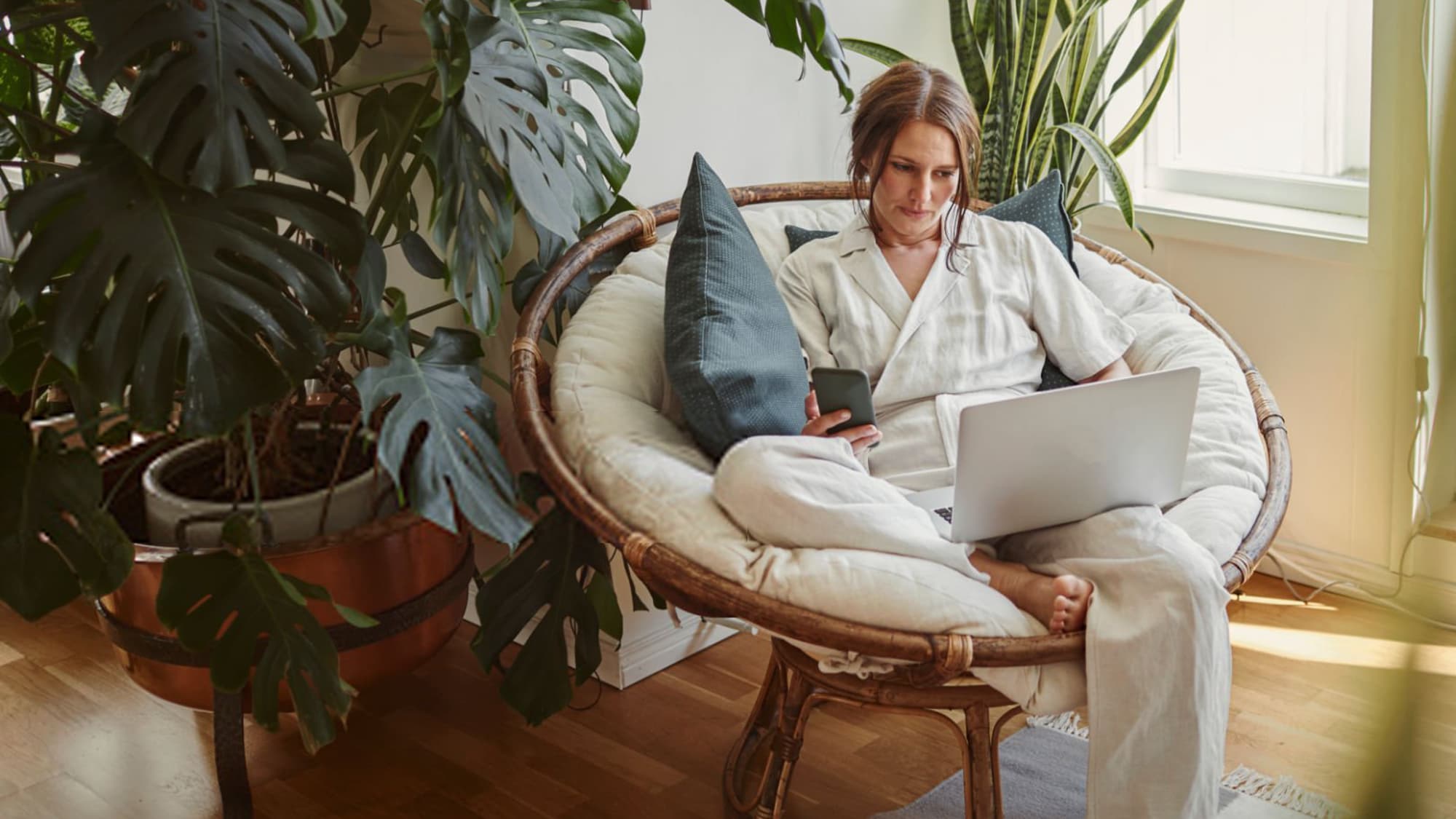 Activeer de P1-poort van je digitale meter.